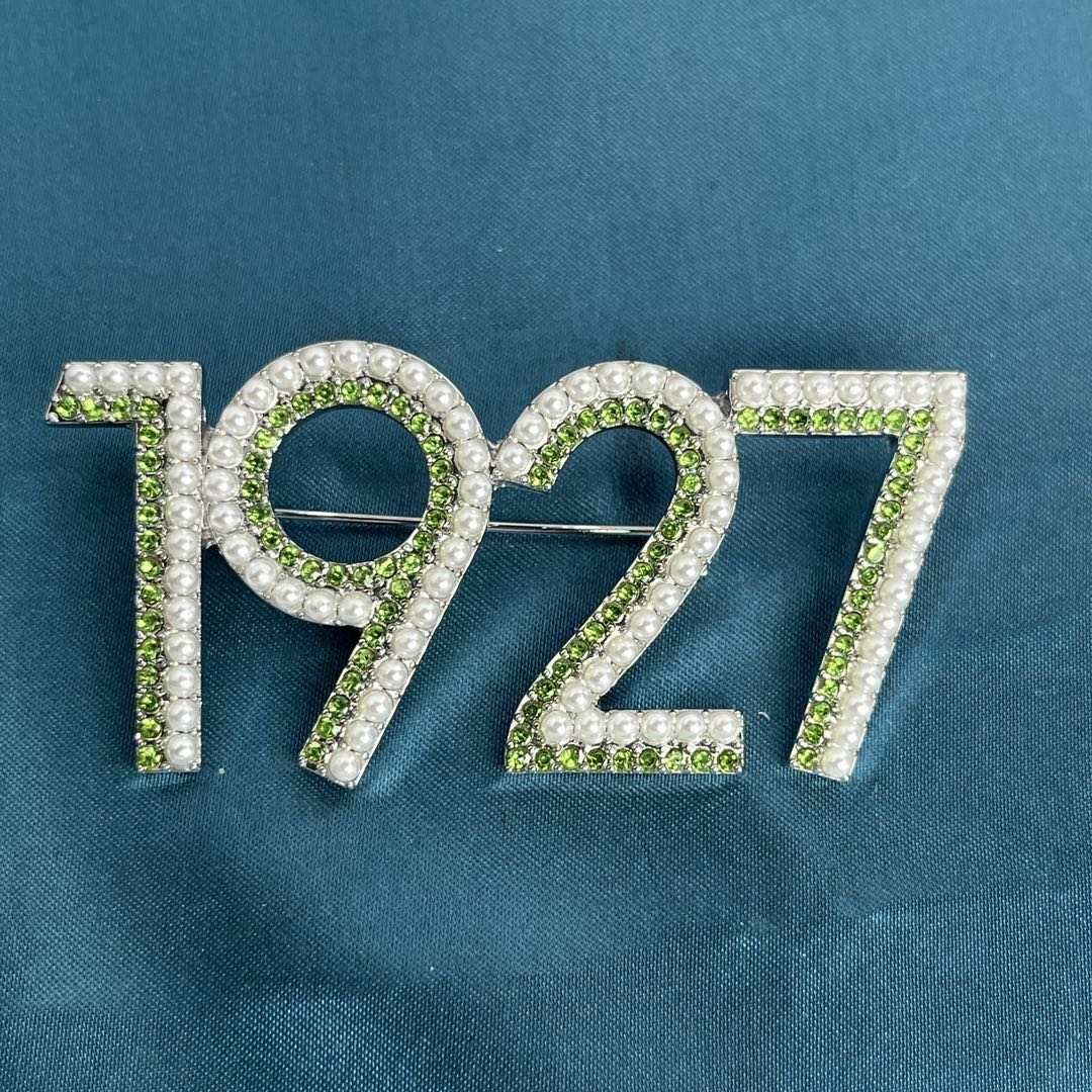 Elegant GF Pins